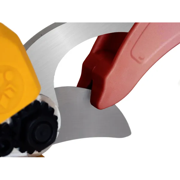 Cordless Pruning Shear 1 Scaled 1