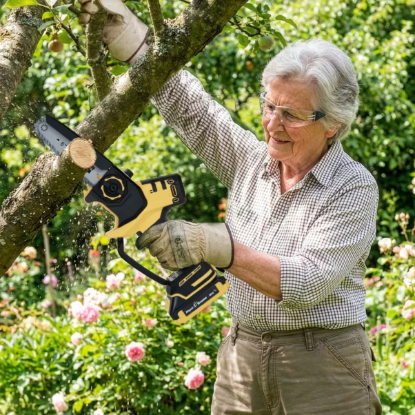 Kwikshear Cordless Mini Chainsaw (14)