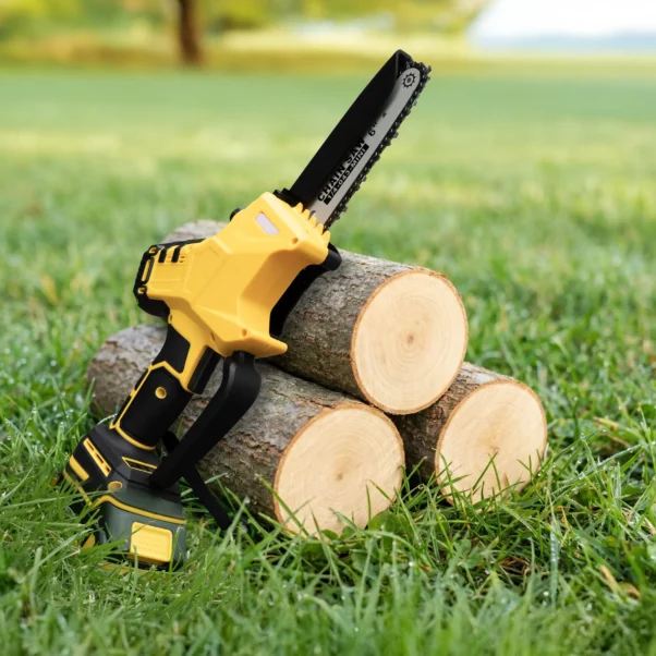 Kwikshear Cordless Mini Chainsaw (9)