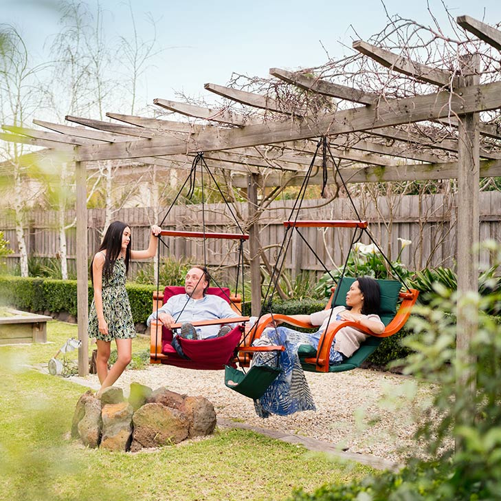 Cloud 9 Hanging Chair Family Relaxing Backyard